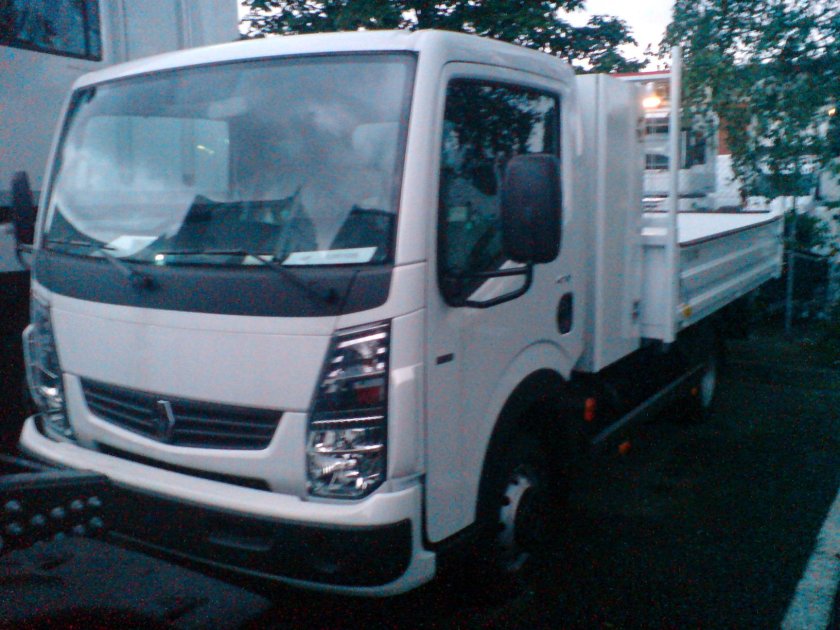 Renault Maxity 2007