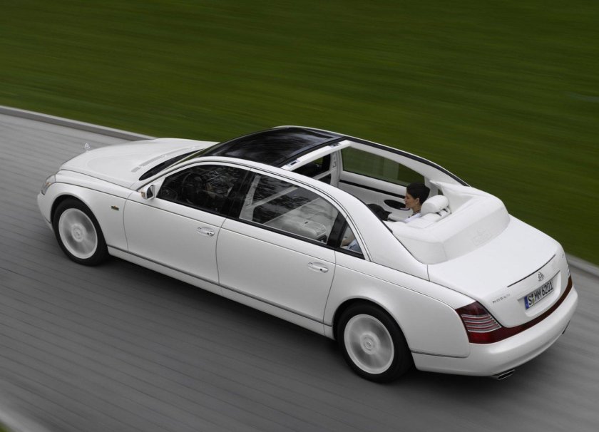 Машина Maybach 62s Landaulet