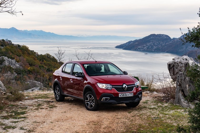 Рено Логан степвей 2022