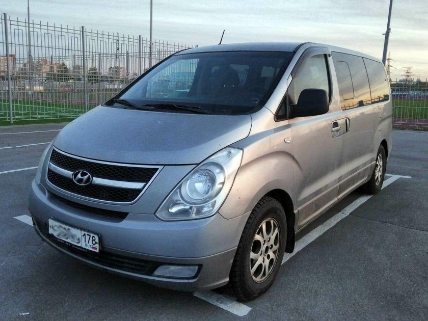 Hyundai h1 2011
