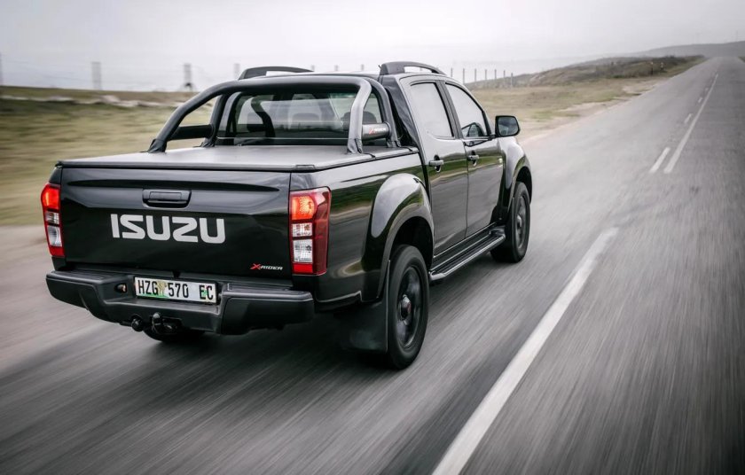 Исузу пикап 2018