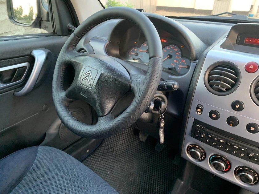 Как вставить Berlingo