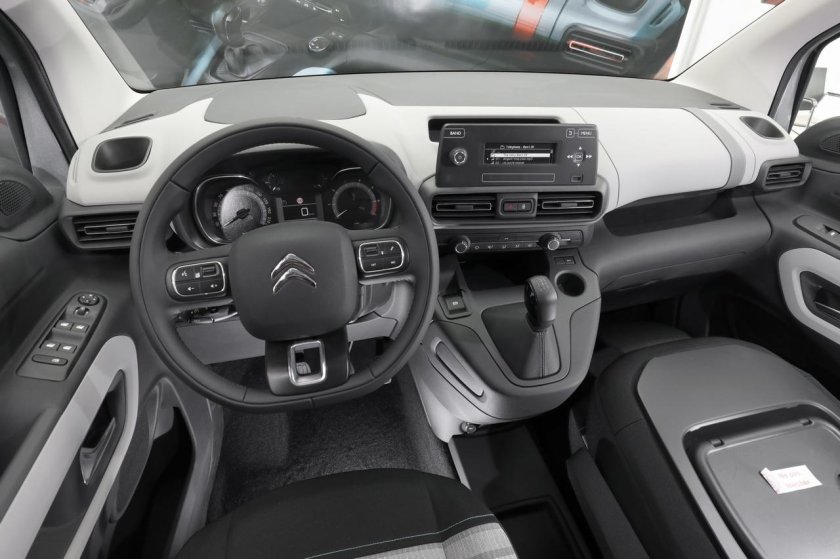 Ситроен Берлинго 2018