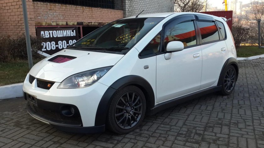 Mitsubishi Colt 1.5 Ralliart Version r