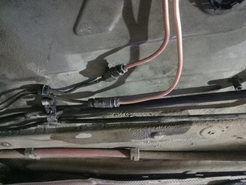 Тормозная магистраль w210