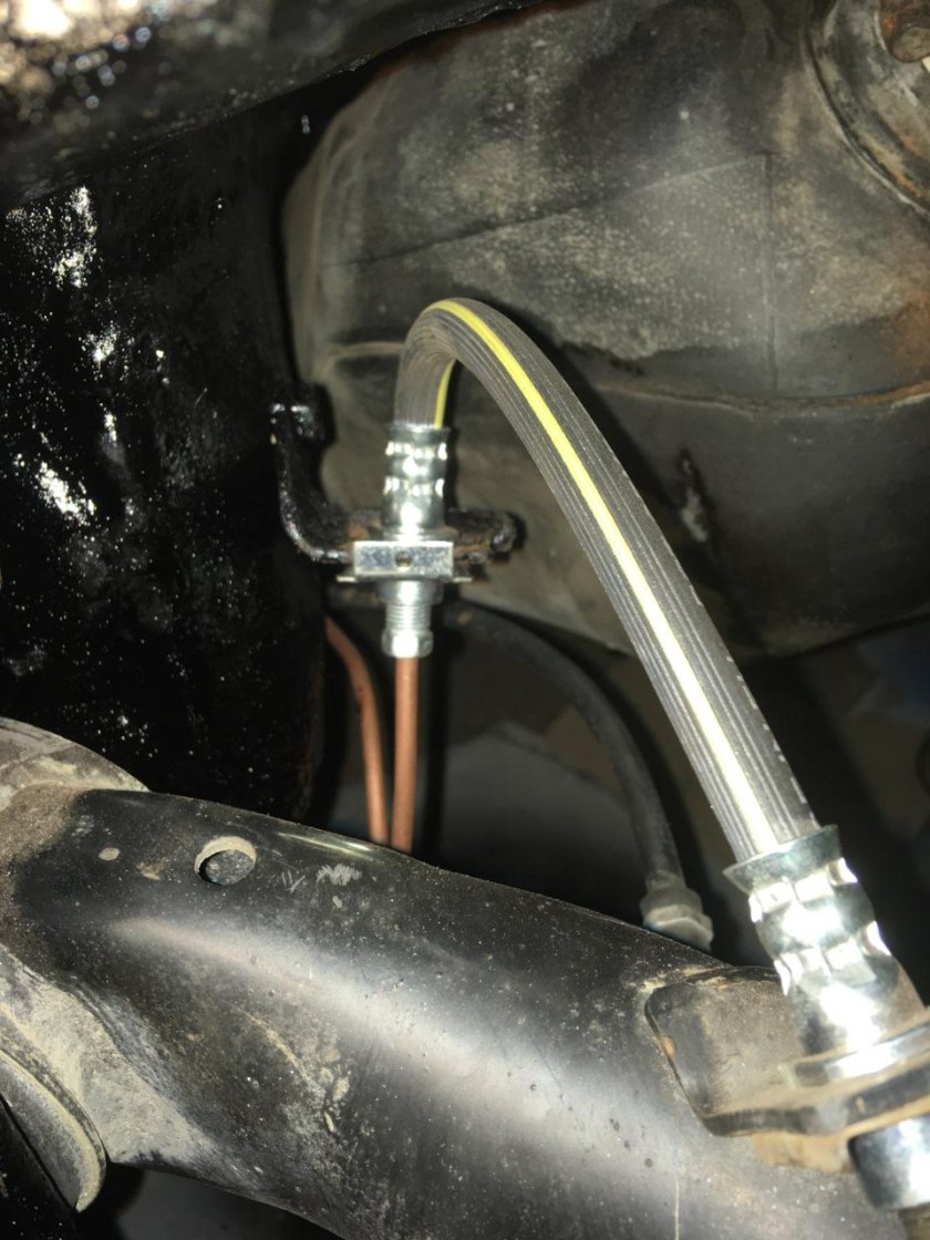 Трубка тормозная Магистральная Тойота Авенсис