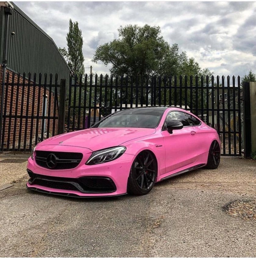 Мерседес s63 АМГ розовый