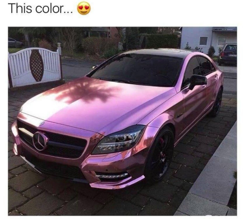 Mercedes CLS 63 розовый