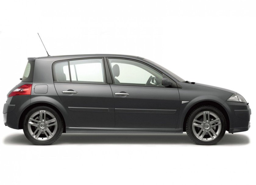 Renault Megane 2 хэтчбек