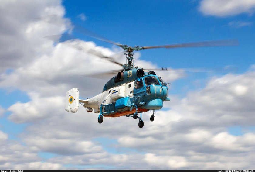 Ка-27пс кабина