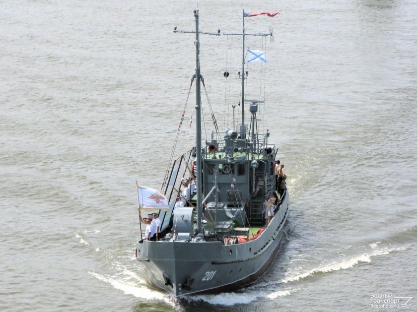 Рейдовый тральщик проекта 10750