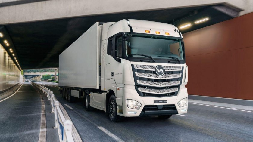 Валдай 45 тягач