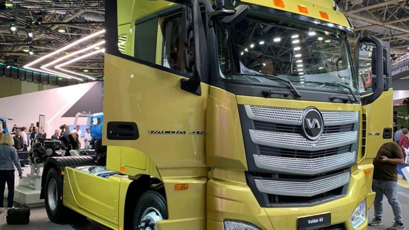 Валдай 45 седельный тягач