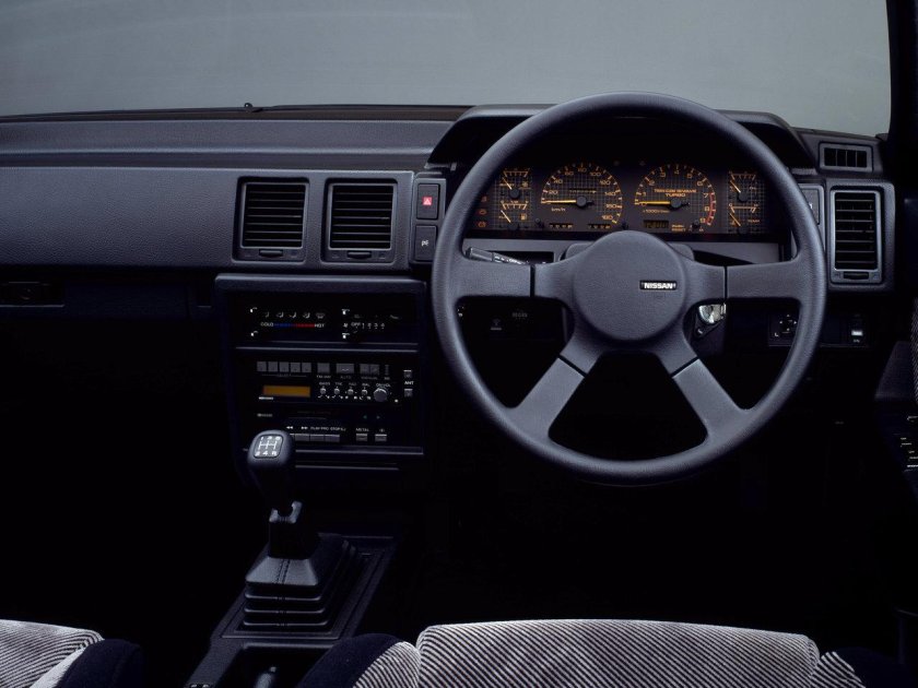 Nissan Auster 1985