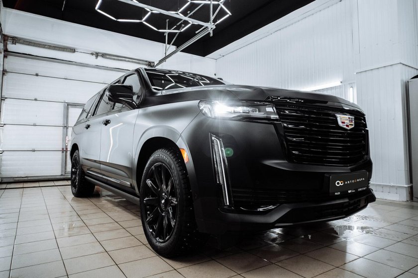 Lexus LX В матовой серой пленке