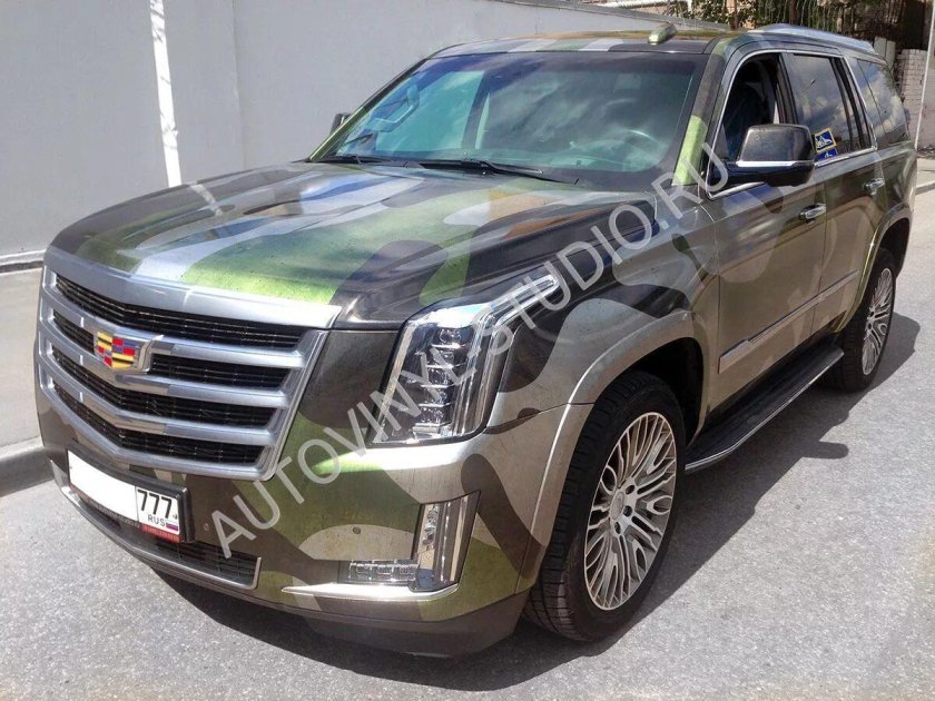 Кадиллак Эскалейд камуфляж