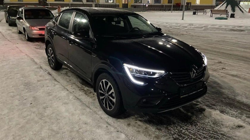 Рено аркана черный цвет