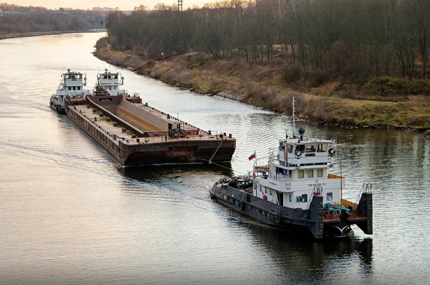 Речные буксиры и толкачи