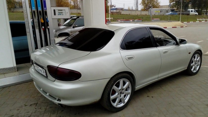 Mazda Eunos 500