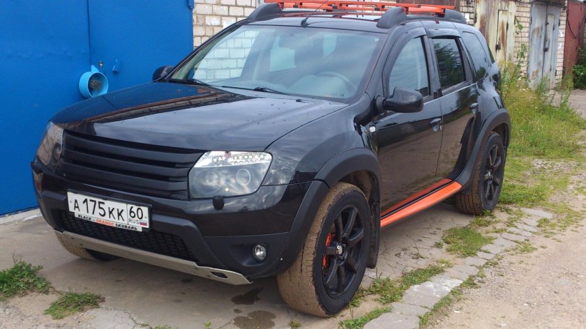Renault Duster антихром