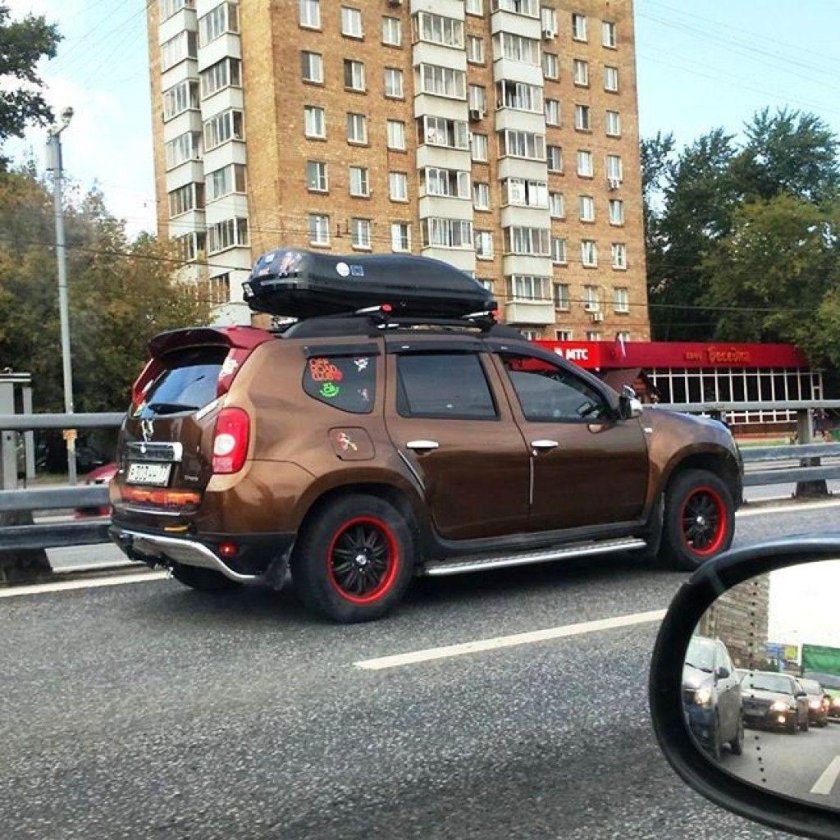 Тюнинговый Рено Дастер