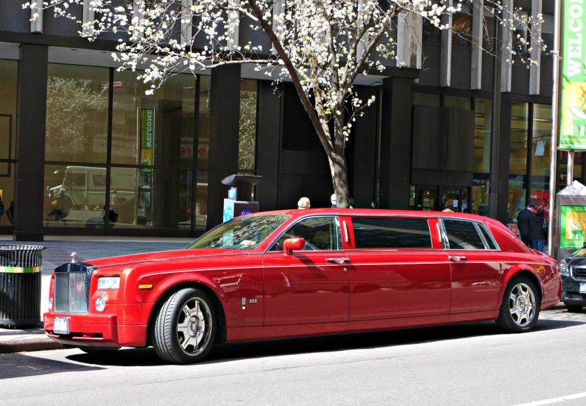 Rolls Royce Phantom Limousine