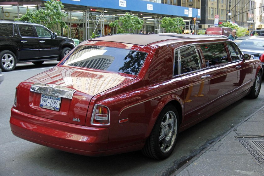 Rolls Royce Limousine
