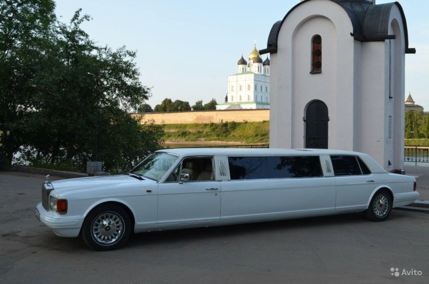 Роллс Ройс Сильвер Спур лимузин