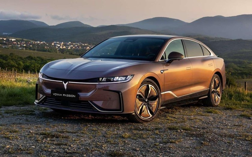 Voyah passion седан
