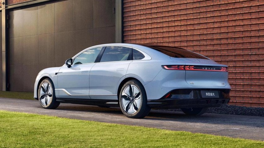 Voyah passion седан
