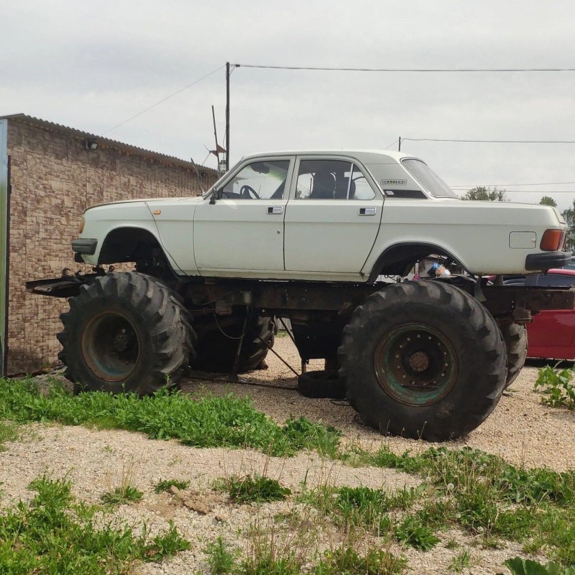 Волга 3110 бигфут