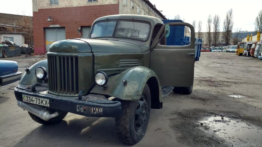 ЗИЛ 164 молоковоз