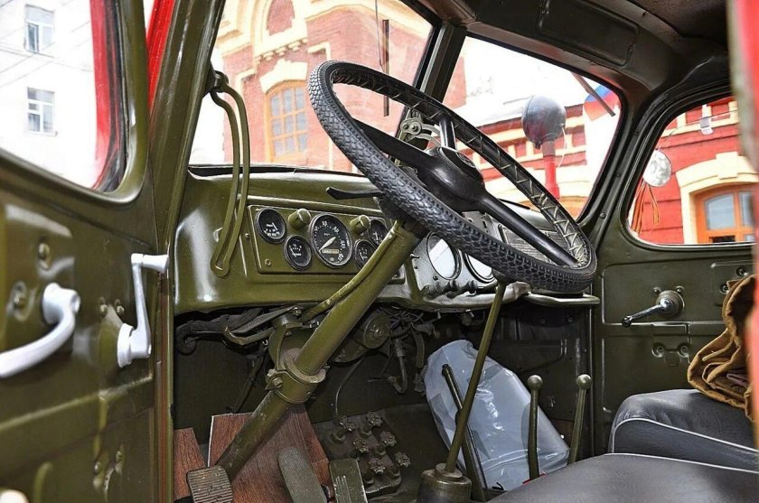 ЗИЛ 157 кабина
