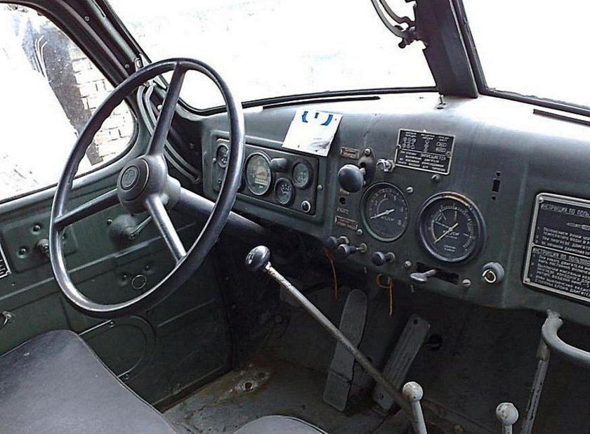 ЗИЛ 157 интерьер кабины