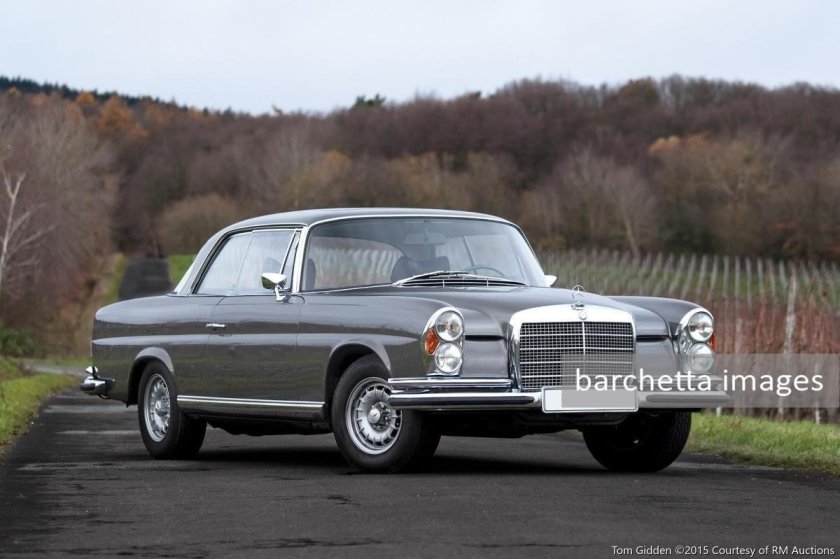 Mercedes w111