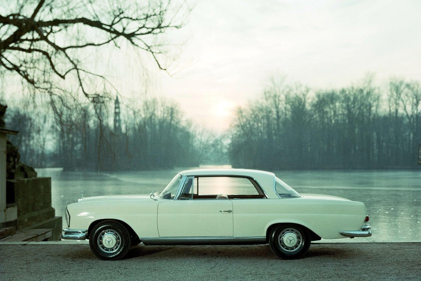 Mercedes Benz w111 Coupe