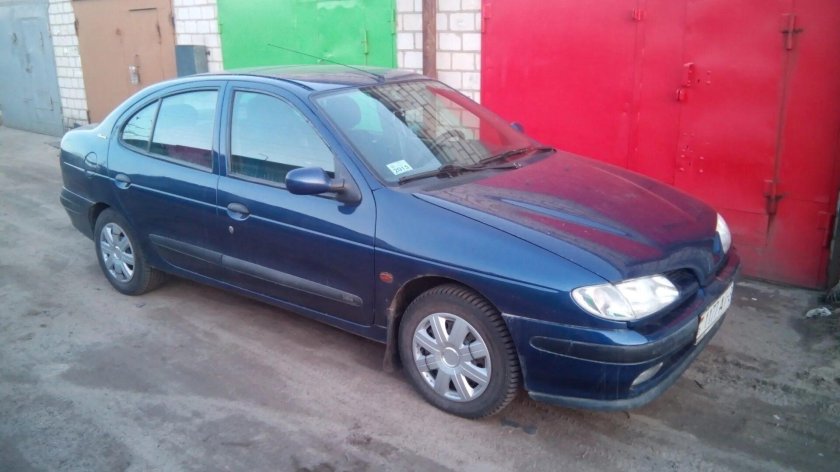 Рено Меган Классик 1997 1.6 бензин