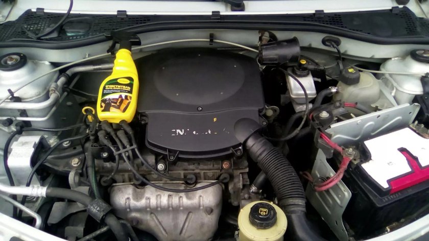 Подкаподка Рено Логан 1