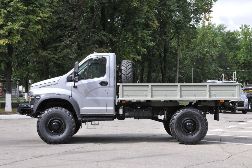 ГАЗ 3308 Некст