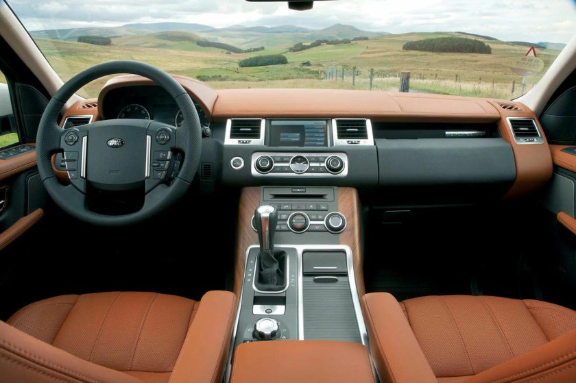 Рендж Ровер 2010 салон
