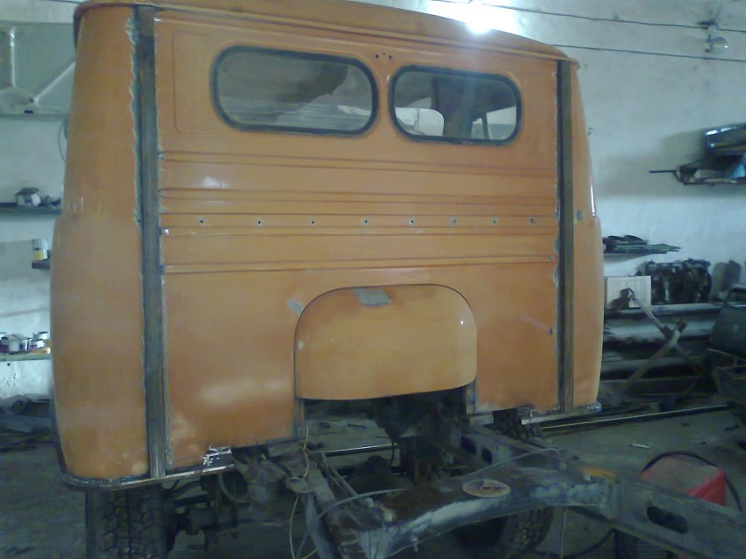 Задняя стенка кабины УАЗ 3303