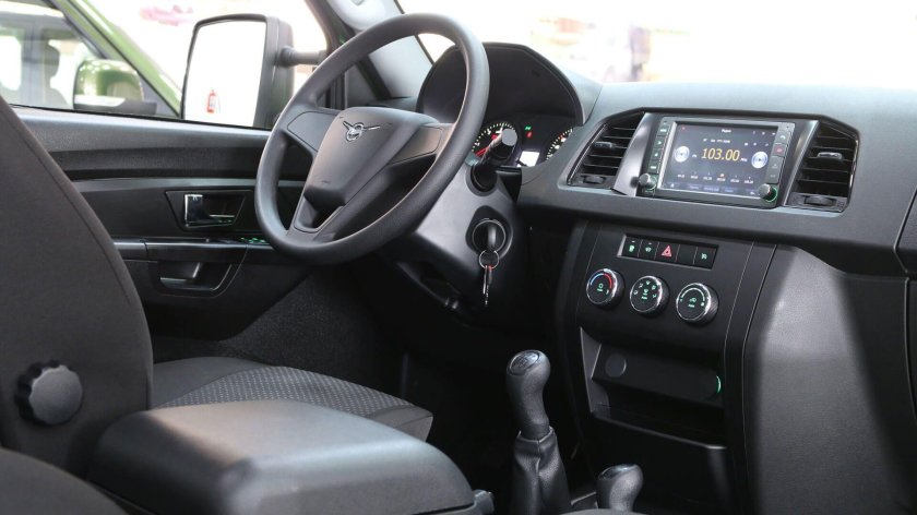 УАЗ профи 4х4 салон