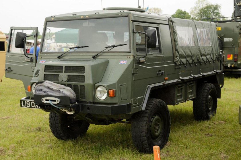 Pinzgauer 710m 4x4