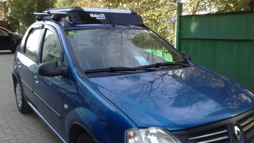 Багажник Логан