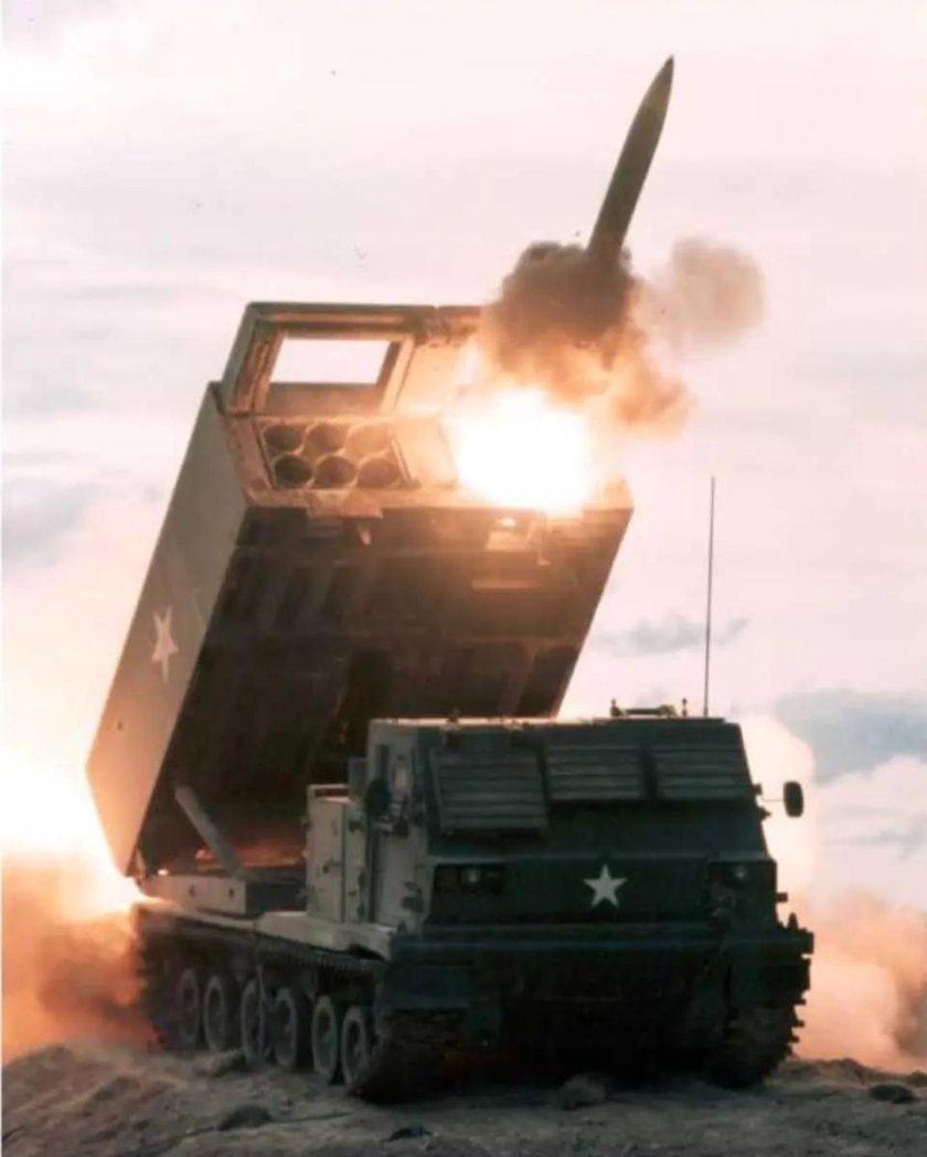РСЗО США m270 MLRS