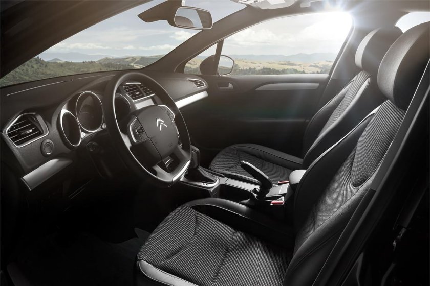 Ситроен с4 2015 седан салон