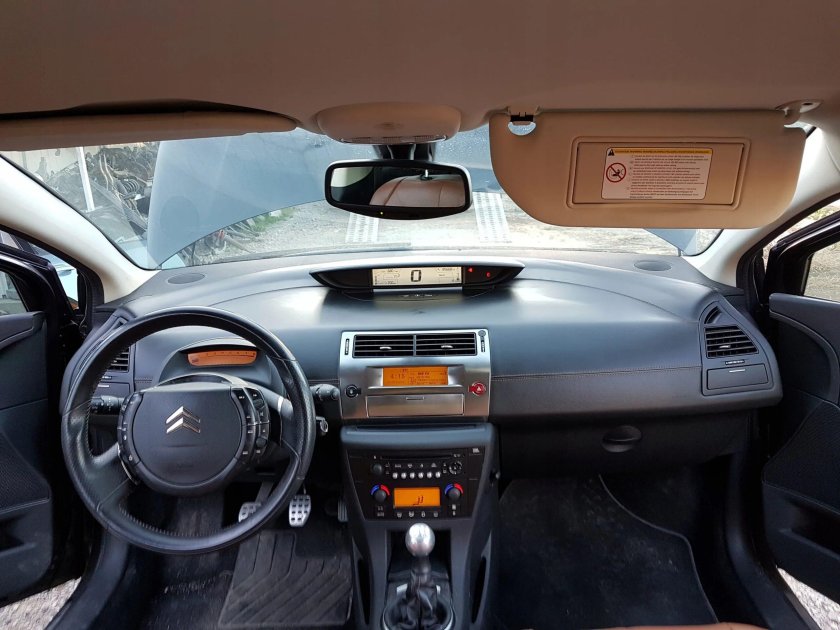 Citroen c4 2008 торпеда