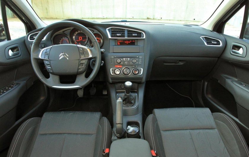 Ситроен с4 2 салон