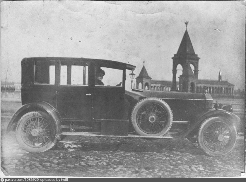 Автомобиль Ленина Роллс Ройс