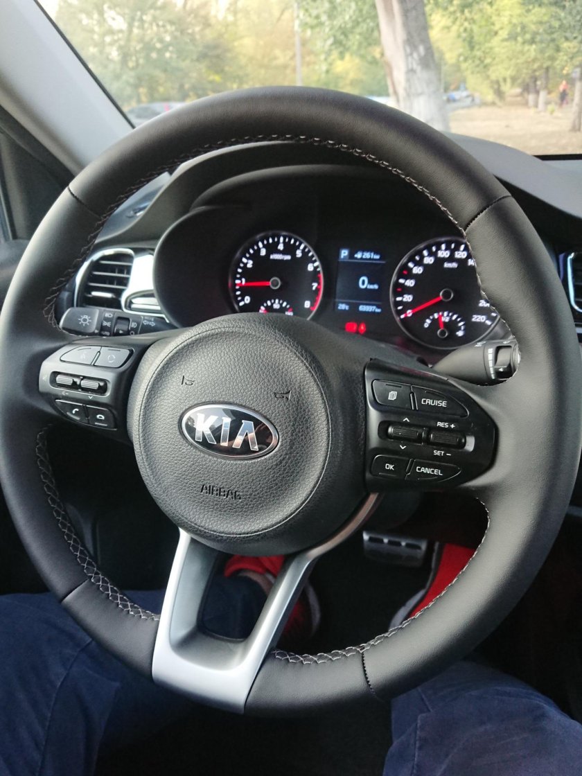 Руль Kia Rio 4